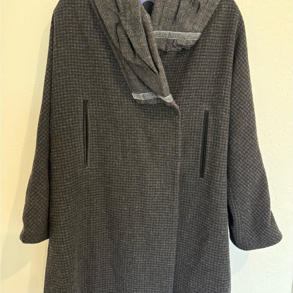 Etro Gray Houndstooth Coat * SOLD* with shawl collar